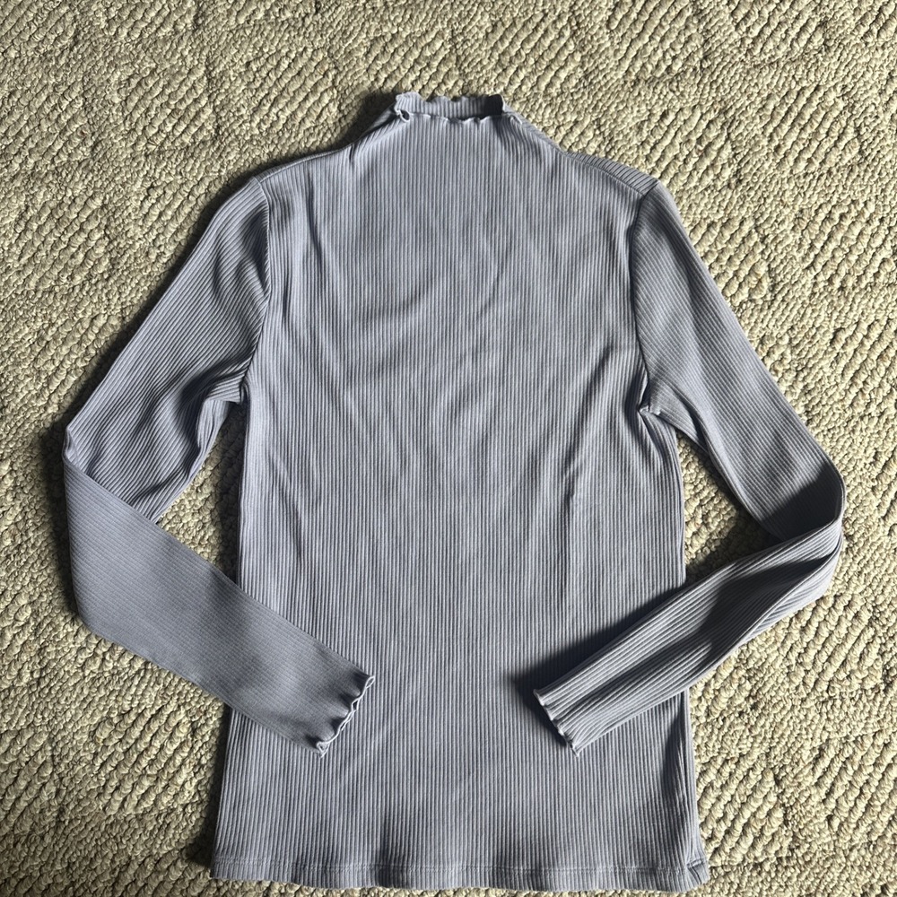 LOFT Women's Blue Lilac Ribbed Mock Neck Pullover Shirt Size Medium EUC